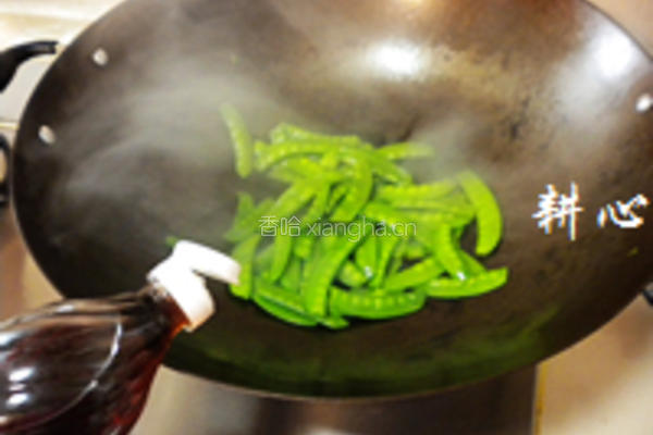 荷兰豆炒叉烧的做法图解8