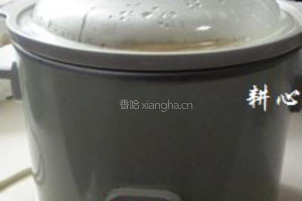 沙参玉竹马蹄煲猪展的做法图解8