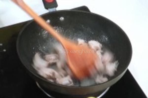 砂锅牛尾的做法图解2