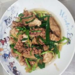 爆炒章鱼的做法[图]