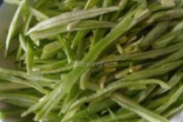 肉末芸豆的做法图解2