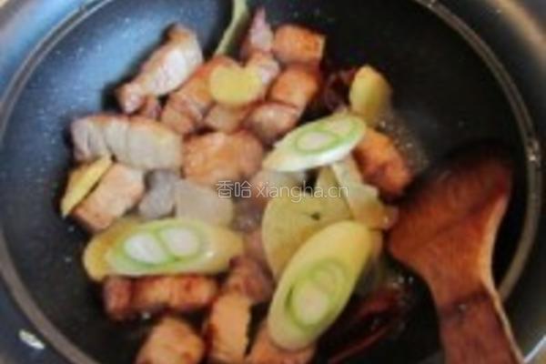 口蘑鹌鹑蛋烧肉的做法图解7