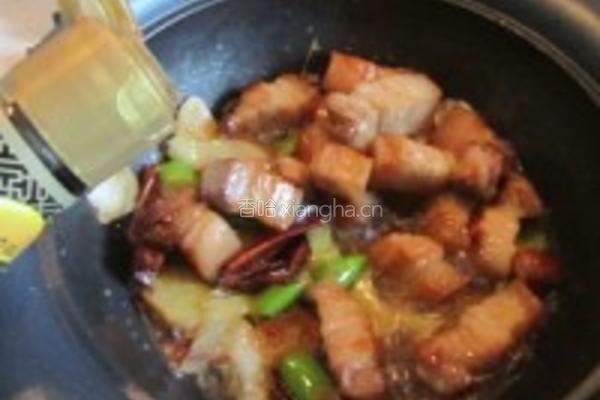口蘑鹌鹑蛋烧肉的做法图解8