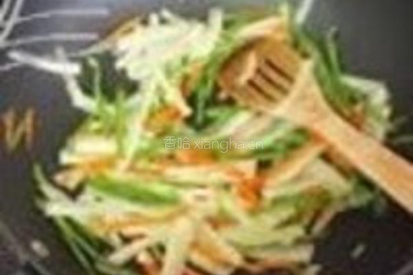 爆炒西瓜皮的做法图解6