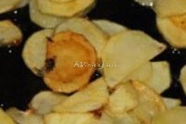 肉丁香干汇干煸土豆的做法图解3