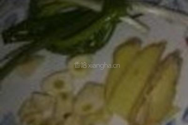 油焖泥鳅的做法图解1