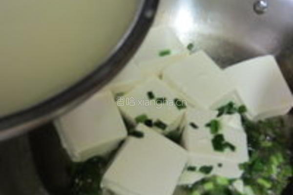 蟹肉豆腐煲的做法图解11