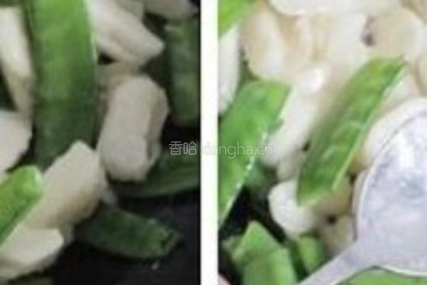 荸荠炒荷兰豆的做法图解5