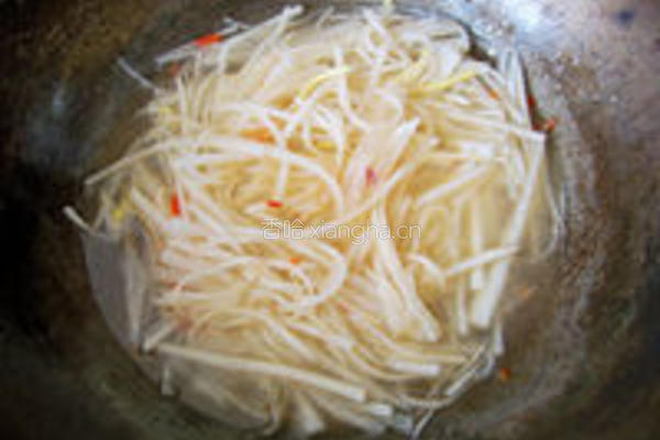 蛤蜊烩银丝的做法图解7