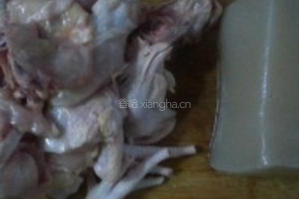 魔芋炒鸡的做法图解1