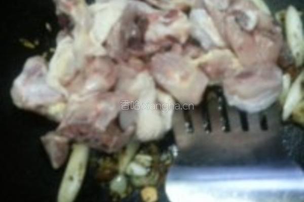魔芋炒鸡的做法图解4