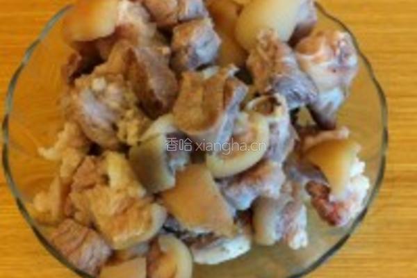 酸汤蹄花的做法图解5