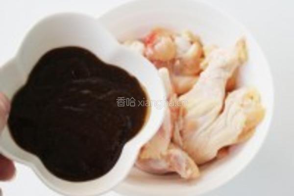 黑胡椒鸡翅根的做法图解1