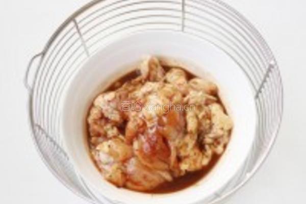 黑胡椒鸡翅根的做法图解2