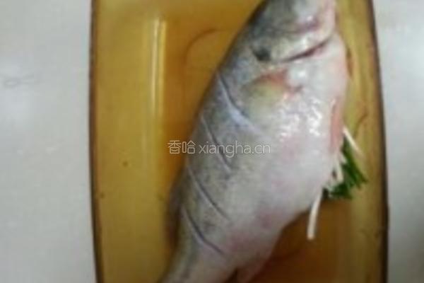 特百慧蒸鱼的做法图解1