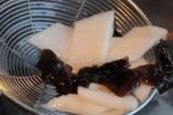 鲜山药炒桃仁的做法图解8