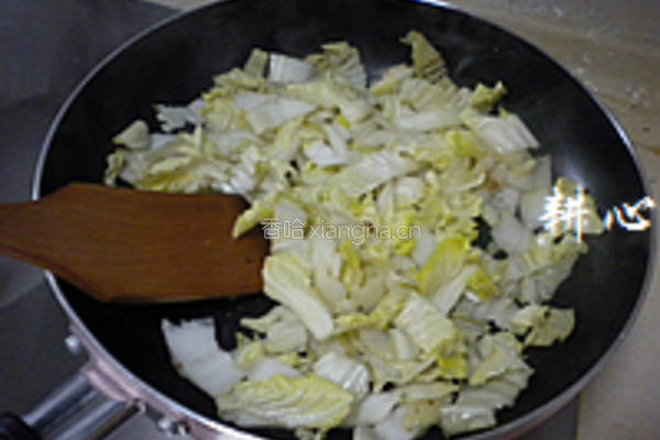 大白菜炒培根的做法图解9