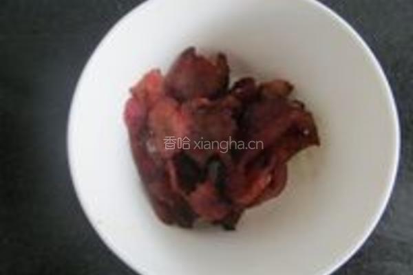 培根小白菜的做法图解2