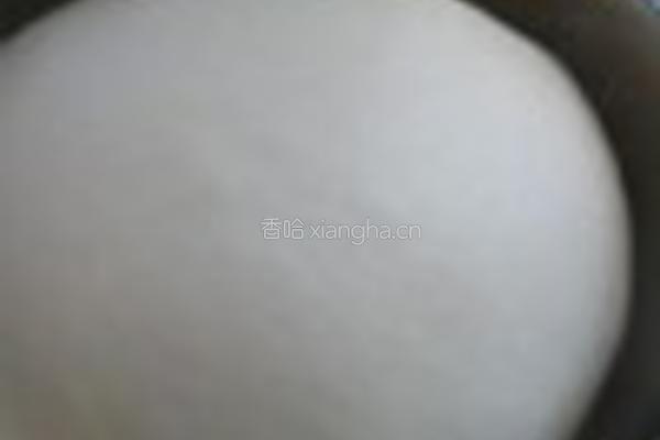 黄油香蒜熏肉肠面包的做法图解3