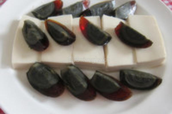 泰式凉拌皮蛋豆腐的做法图解4