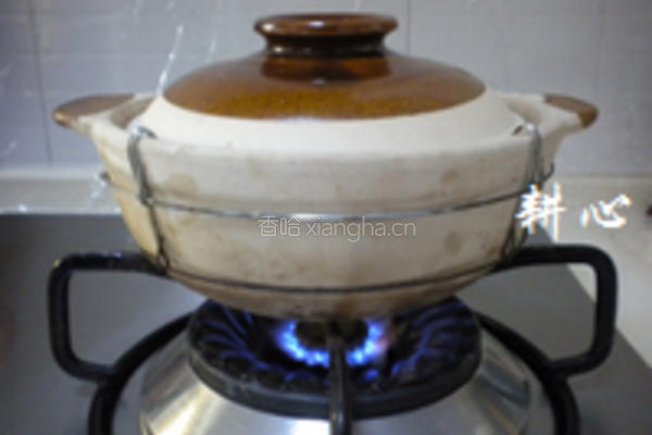 竹荪腐竹排骨煲的做法图解8