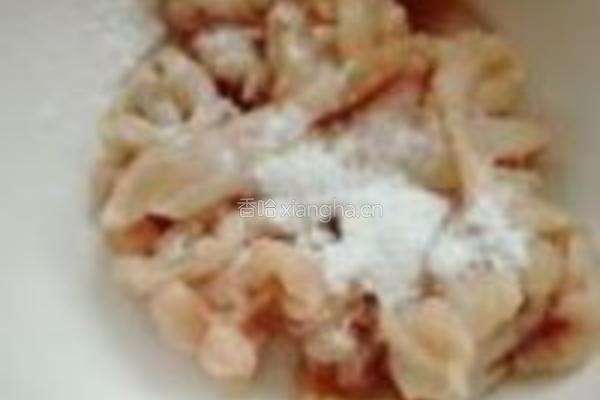 黄花菜炒鸡肉丝的做法图解4