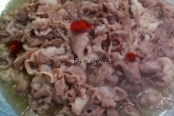 羊肉片炒便萝卜的做法图解3