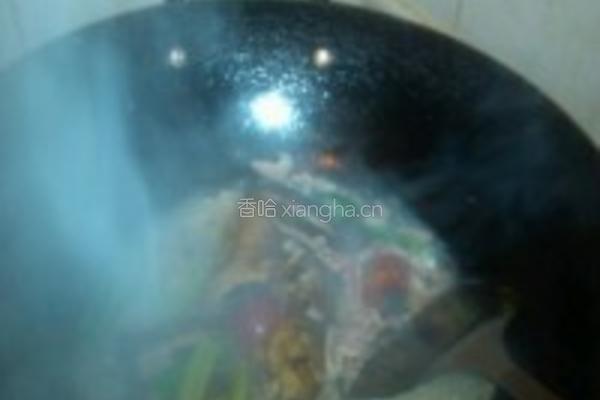煎焖黄骨鱼的做法图解4