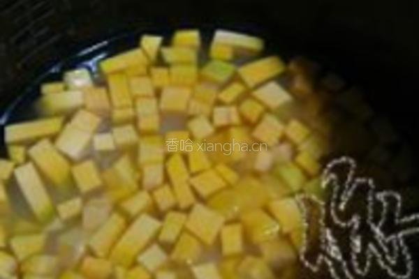 南瓜腊鸭腿焗饭的做法图解1