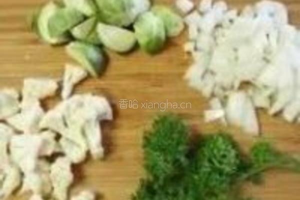 海鲜芝士焗意面的做法图解2
