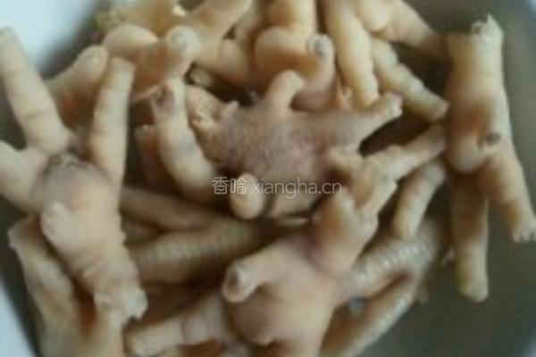 广式当归药材鸡脚的做法图解2
