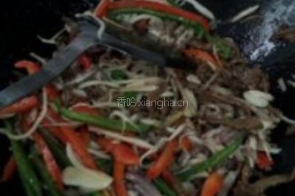 干煸芋头牛肉丝的做法图解6