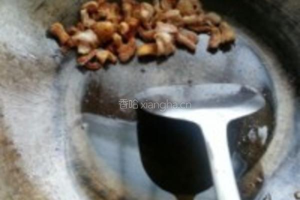 炸猪油的做法图解1