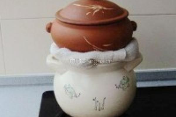 三七汽锅鸡的做法图解3
