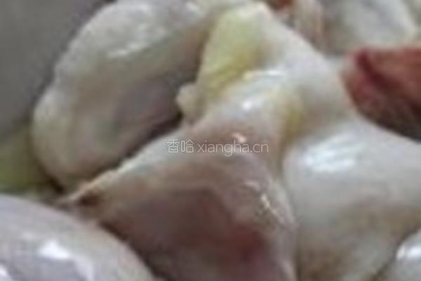乌岽茶鲜鸡汤的做法图解1