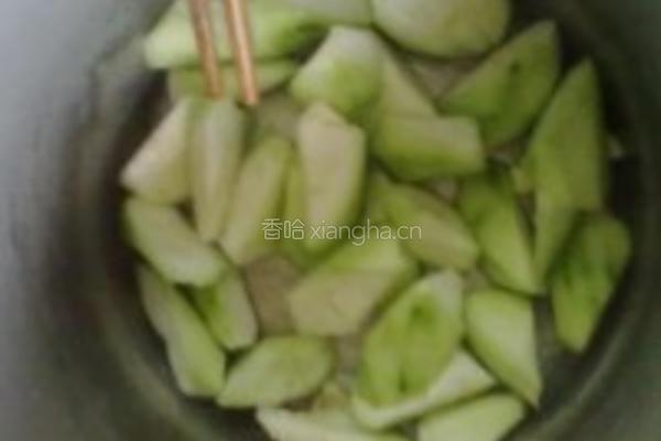 蛤蜊豆腐丝瓜汤的做法图解5