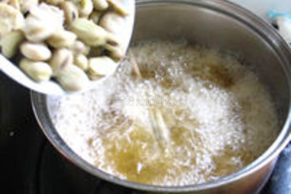 椒盐兰花豆的做法图解3