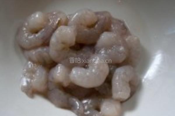 海鲜咖喱饭搭配玉米甜奶油的做法图解1