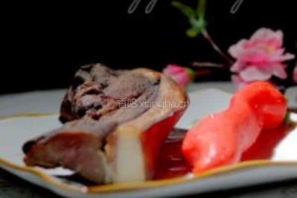 鲜蚕豆炒腊肉的做法图解2
