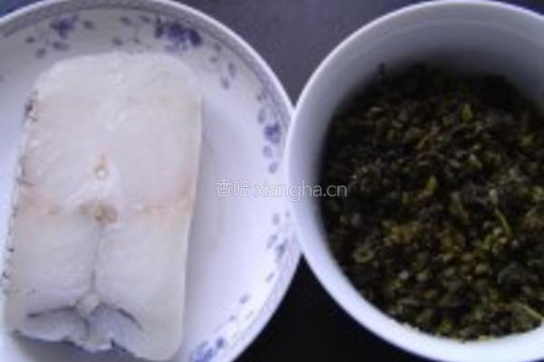 银鳕鱼蒸咸菜的做法图解4
