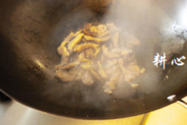 香菇丝炒鸡腿肉的做法图解14