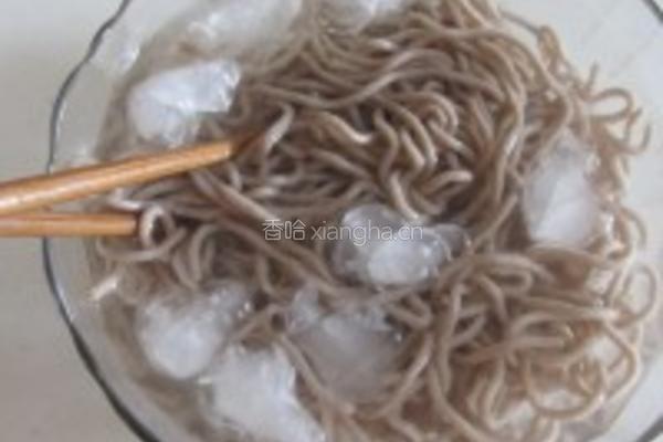 鸡丝荞麦凉面的做法图解6