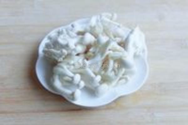 紫菜鲜菇汤的做法图解1