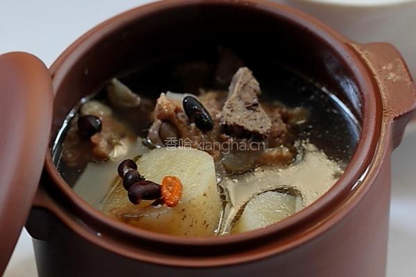 黑豆山药排骨汤