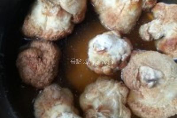 猴头菇乌鸡汤的做法图解1