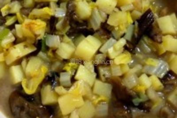小宝贝大口吃的好滋味的拌面的做法图解3