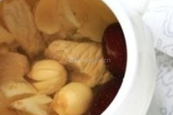 莲子百合炖瘦肉的做法图解5