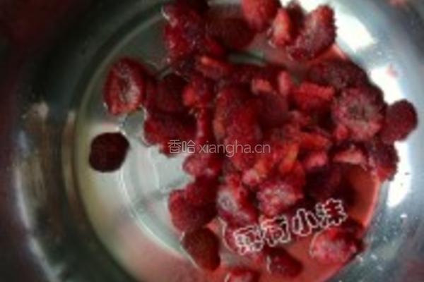 杨梅雪梨冰糖水的做法图解2