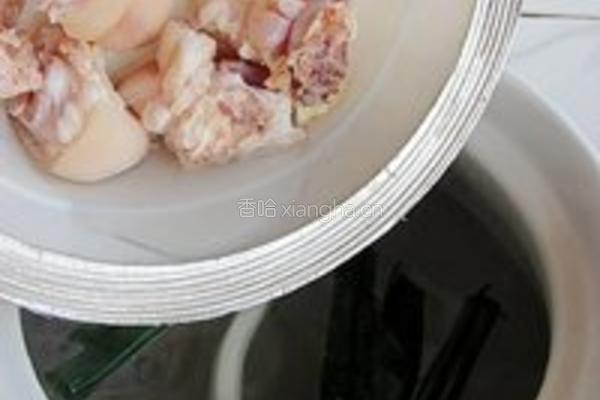 冬季护肤美颜的做法图解3