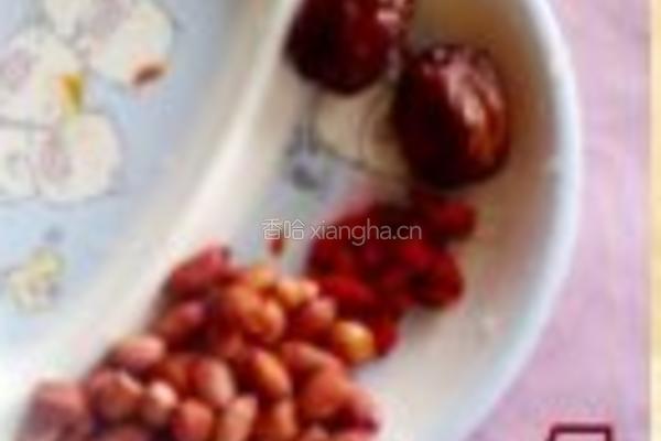 花生眉豆煲鸡脚的做法图解4
